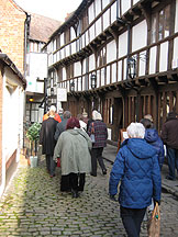 Along the cobbles of Barracks Passage